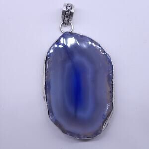 Stunning Blue Agate Slice Pendant in Sterling Silver - 20 Inch Chain